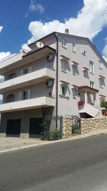 Apartment Marko Antonio Crikvenica Bagian luar foto